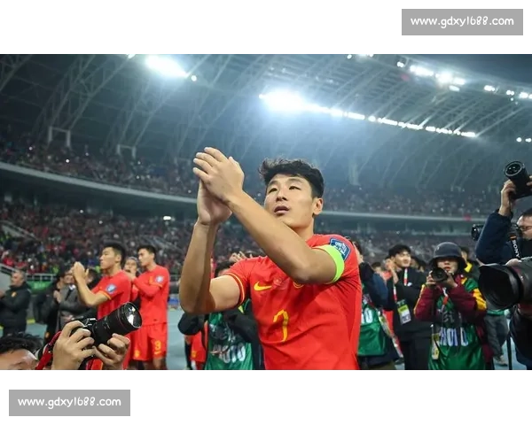 高天意回归国足获赞！位置调整或成爆发关键，杨翼力挺其战术适配性